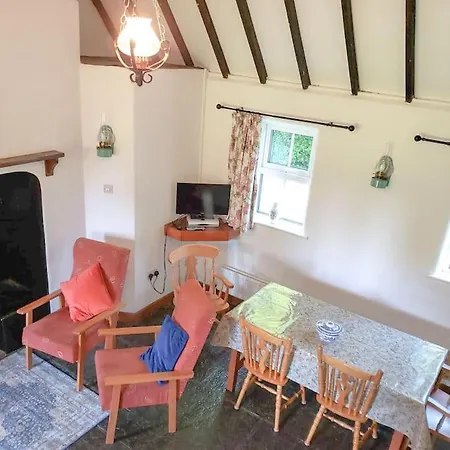 Oak Tree - 3 Bedroom *