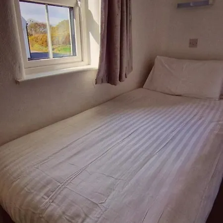 Holiday home Oak Tree - 3 Bedroom *